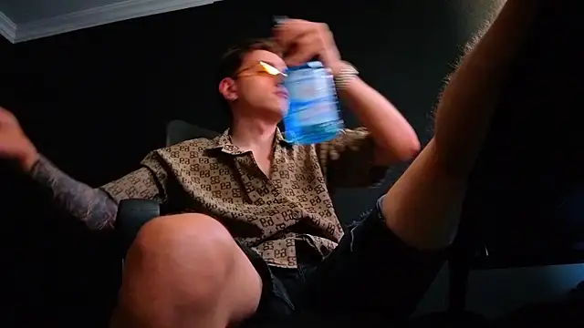 FelixStarkk Шоу с уебкамера