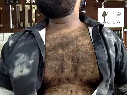 naughtydaddyy Adlı Modelin Canlı XXX Sohbeti