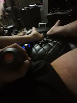 Pokazy przed kamerką – Fuckboyguyman
