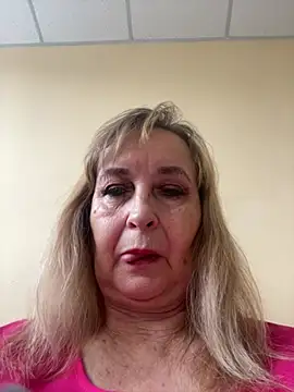 Irina2909@xh Live XXX-Chat