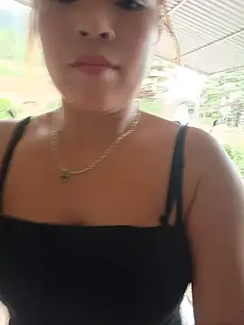 XXX chat uživo modela Zenny9