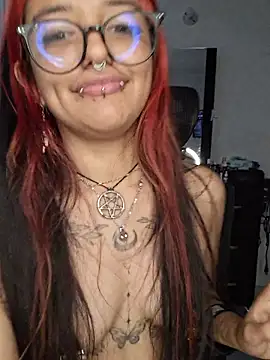 carolinerueのライブXXXチャット