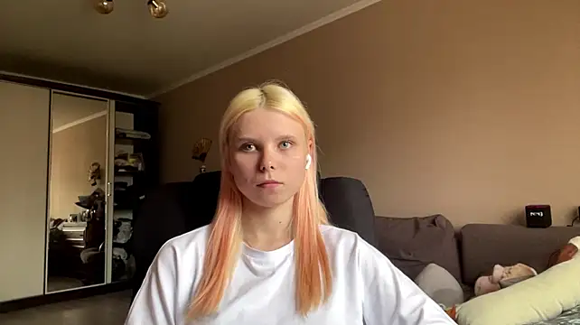 EdwinaDespres: онлайн-секс-чат