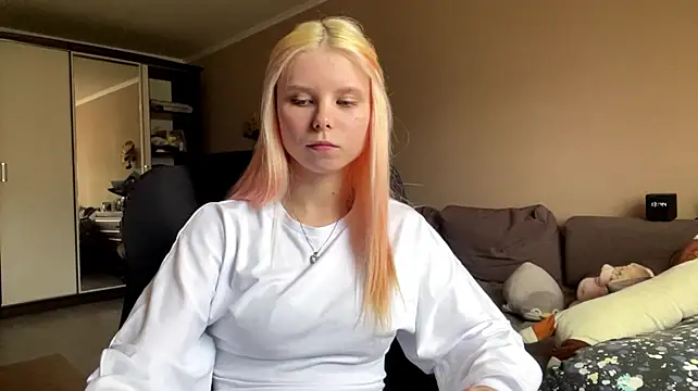 EdwinaDespres – webcam-show