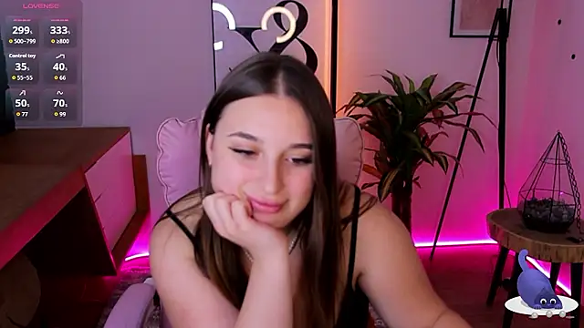 Nicole__De_Lux Adlı Modelin Canlı XXX Sohbeti