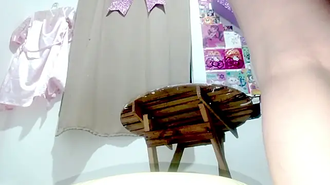 Živý XXX chat PetiteIvoryQueen19