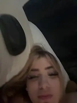 akirahattori's Live XXX Chat