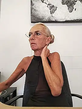 clarabell4 Live XXX-Chat