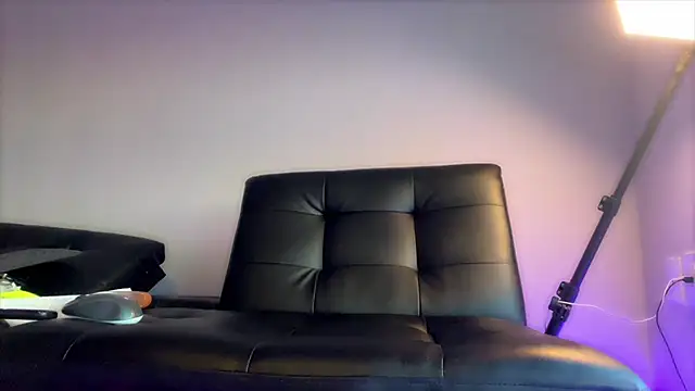KaiTemptation's Webcam Show