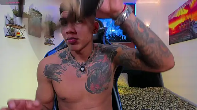 Damian_latinxxx Webcam Show