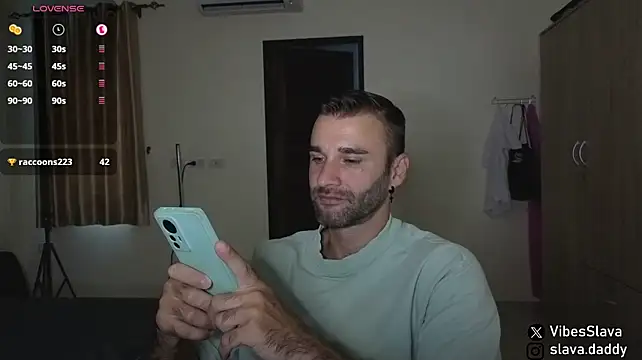 Show modela DaddySlava na web-kameri