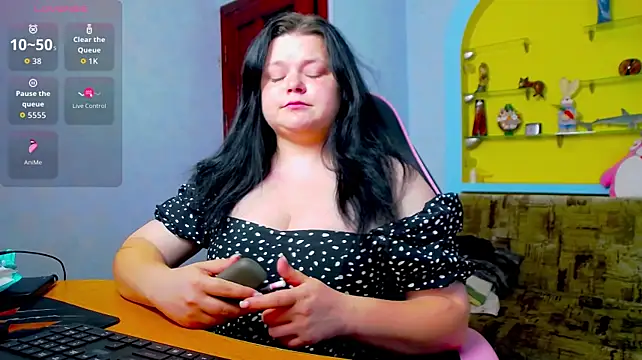 Živý XXX chat Linasexy777