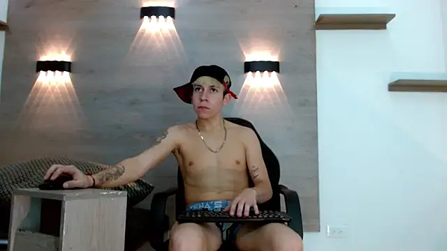 Gaeliitto XXX чат на живо