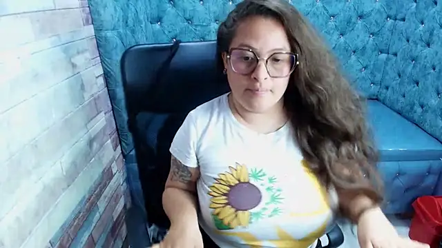 SaraThonson_ 라이브 XXX 채팅