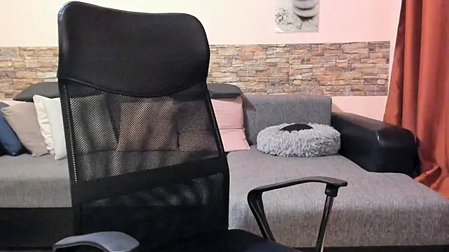 HotHunkTrainer Live XXX-chat