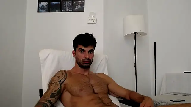 Chatroom XXX en direct de Verycutex