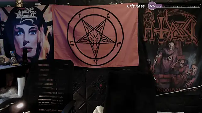 Evil_Queen_666 élő XXX-chatje