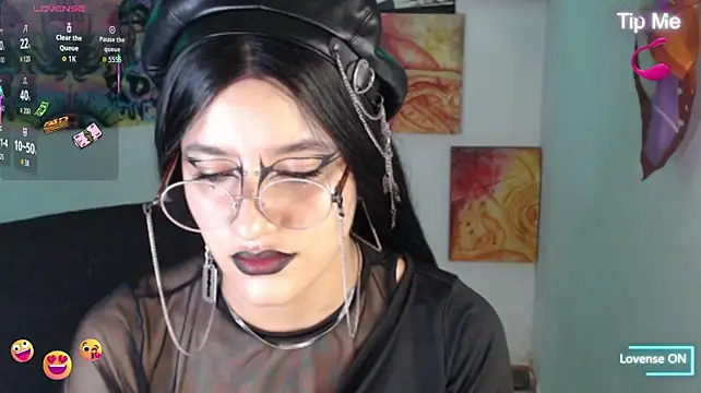 Chat XXX en directo de bastethott