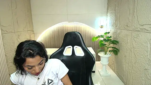 Chat XXX en directo de Wendy_r_