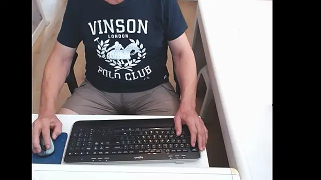 dutchpornking's Live XXX Chat