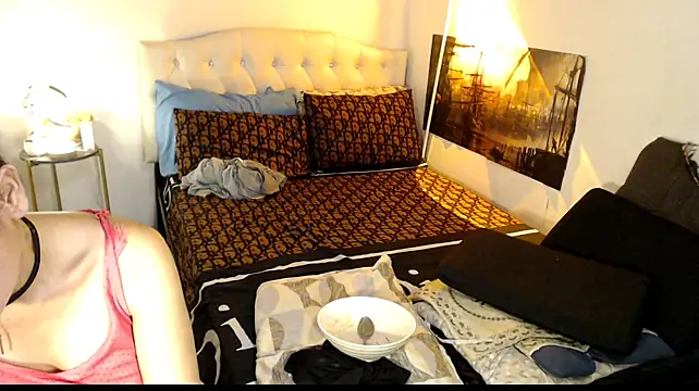 NinaDOM4CUM – Naživo XXX chat