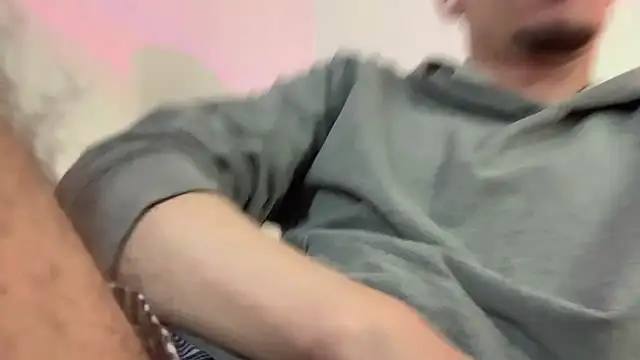 Jeremy1Scott 现场XXX聊天