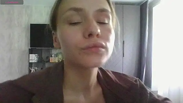 Annie_Cohn Chat XXX in diretta