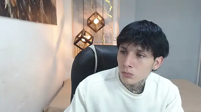 Cry_thereal XXX чат на живо