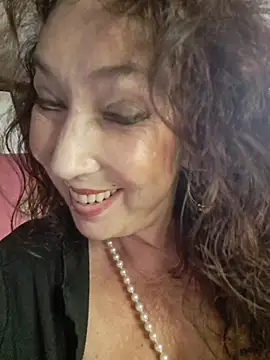 GypsyEsmeralda's Webcam Show