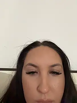Lucy_doll22 Obrolan Langsung XXX