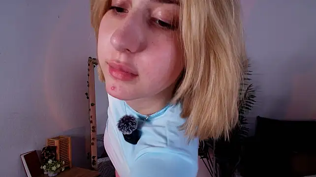TariLechliter's Webcam Show