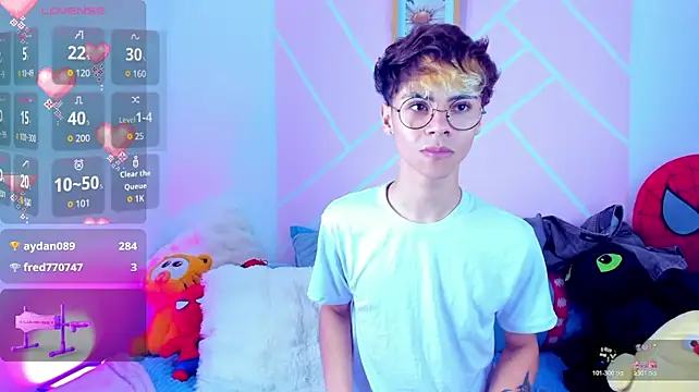 Chatroom XXX en direct de Callum_777