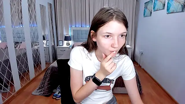 NikaRain Live XXX Chat