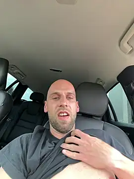 Czat XXX na żywo – Oliver_outside