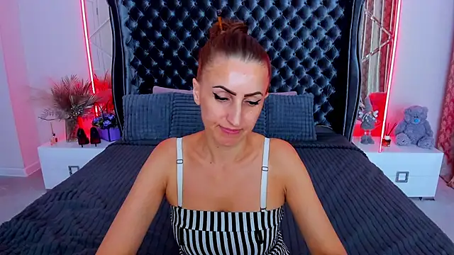 Webkamerová show Rebecca_Diamond