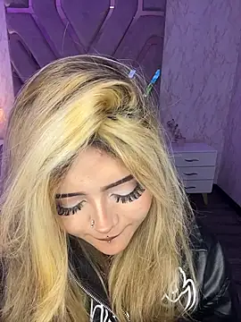 lya_nekko_ Chat XXX live