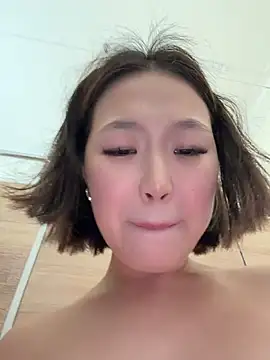 CreamPuff- Webcam-Show