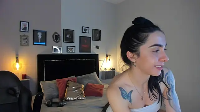 Luna_tagliaferri's Live XXX Chat