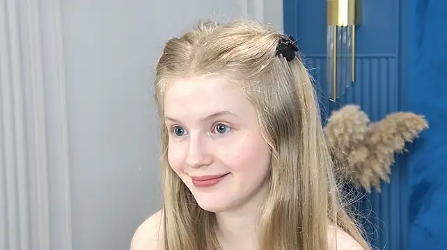 צ'אט XXX בשידור חי של LilianHowards