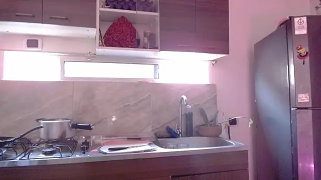 PervertedMissCloe Webcamshow