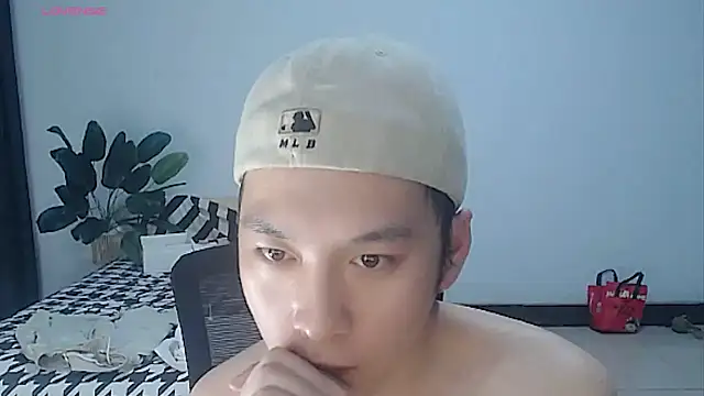 yichen008 现场XXX聊天