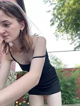 MyStella_ Live XXX-chat