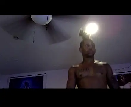 Chatroom XXX en direct de TheRealMrDLlong