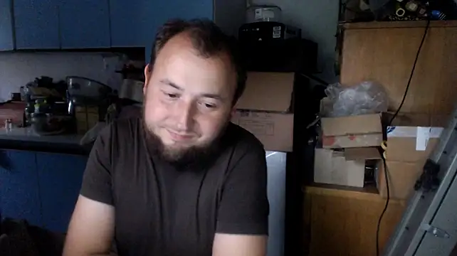 BIG-COCK-OMG 网络视讯表演