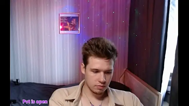 Sheldon_music's Live XXX Chat