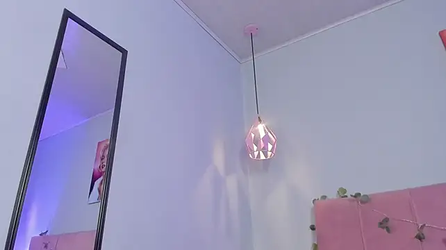 Czat XXX na żywo – ScarletGV