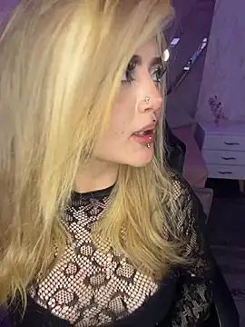 Chatroom XXX en direct de lya_nekko_