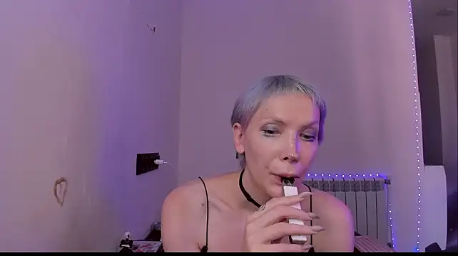Lyriccan Webbikameraesitys