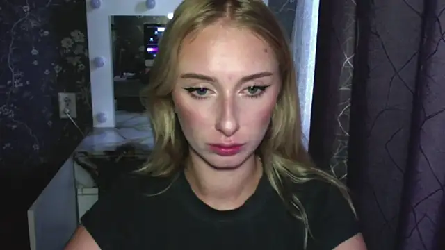 ellisweets' Live XXX Chat