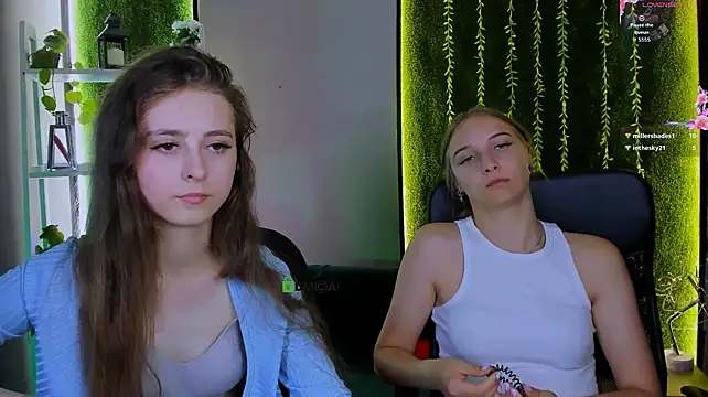 צ'אט XXX בשידור חי של keylas_moan